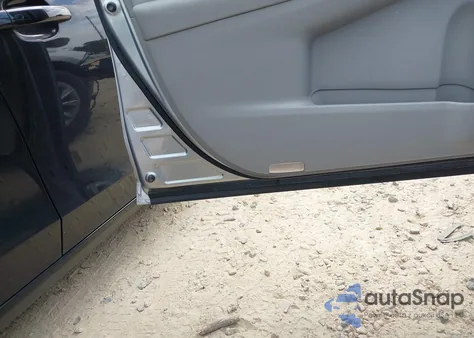 2017 Toyota Camry Hybrid Le z USA, uszkodzony, nr VIN 4T1BD1FK3HU214136